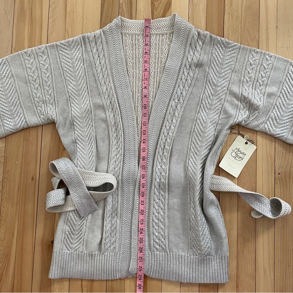 NWOT Margaret O’Leary Silver Accent Belted Knit Cardigan - Sz M - Picture 11 of 12